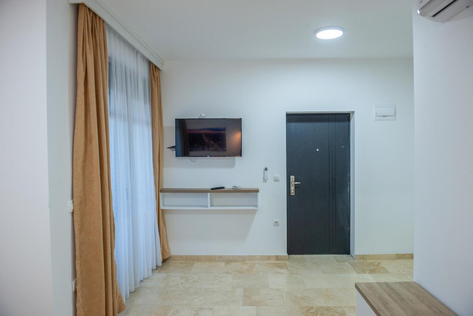울친 Premium Berlin With Pool B&B 객실 사진